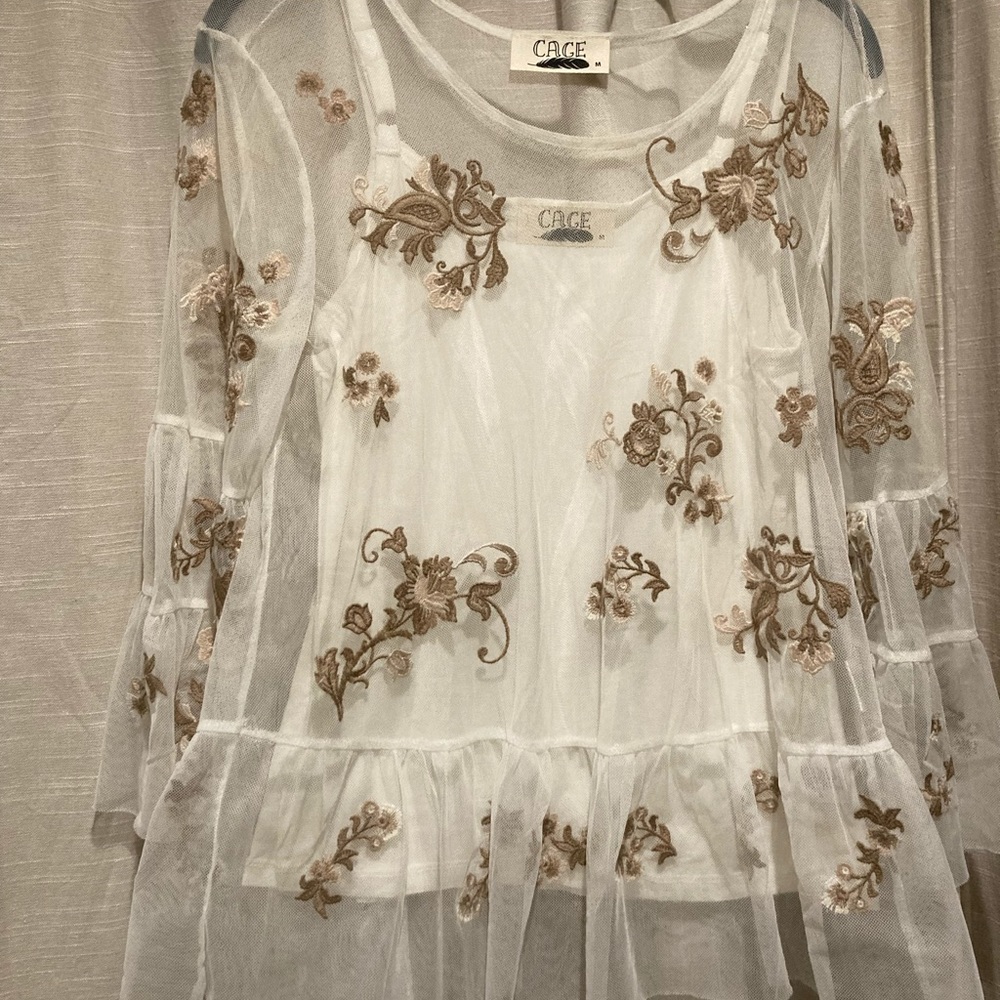 Gorgeous mesh embroidery top!